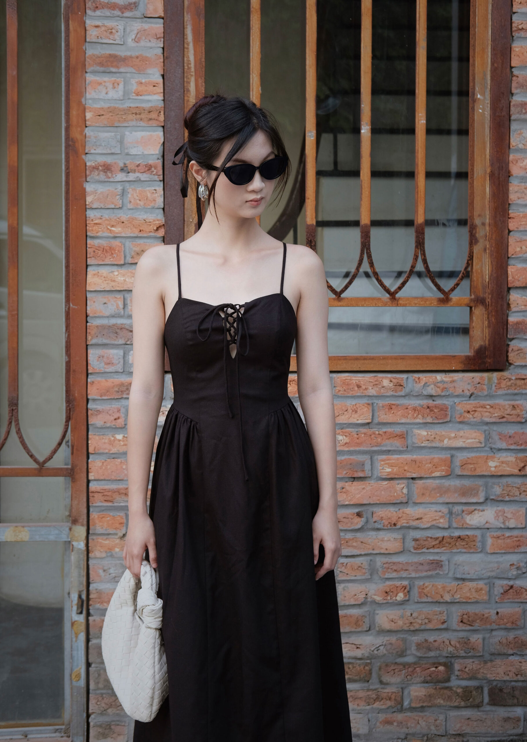 Alternative view of Alva Midi Dress - Linen - Black
