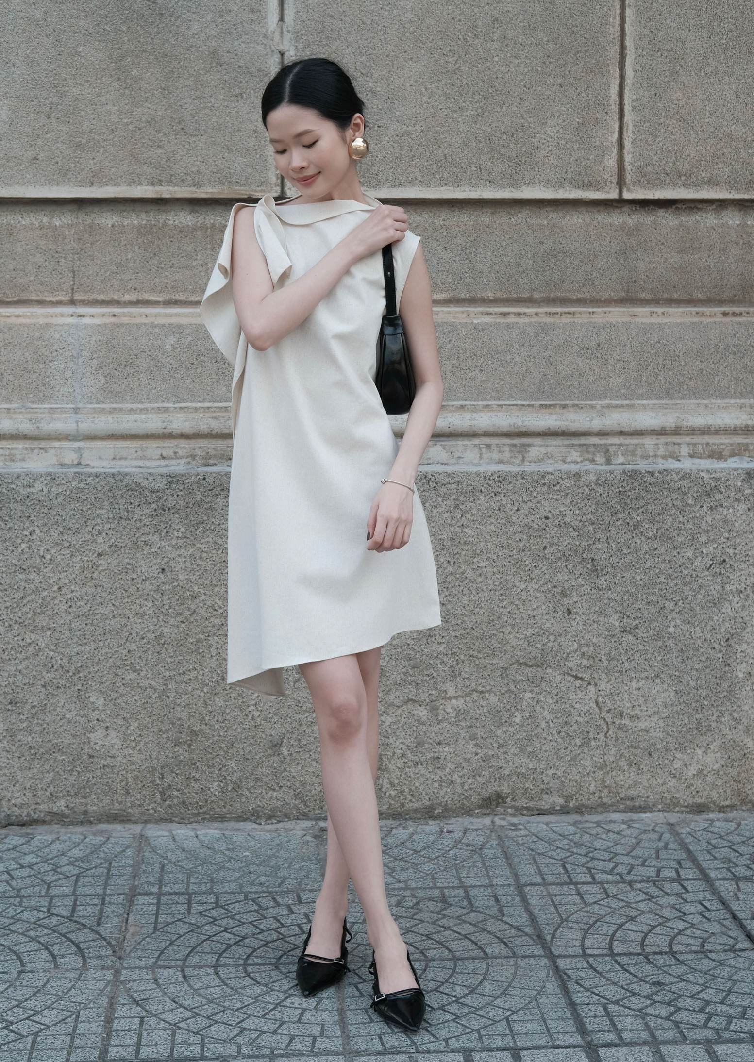 Alternative view of Cle Mini Dress - Linen - Beige