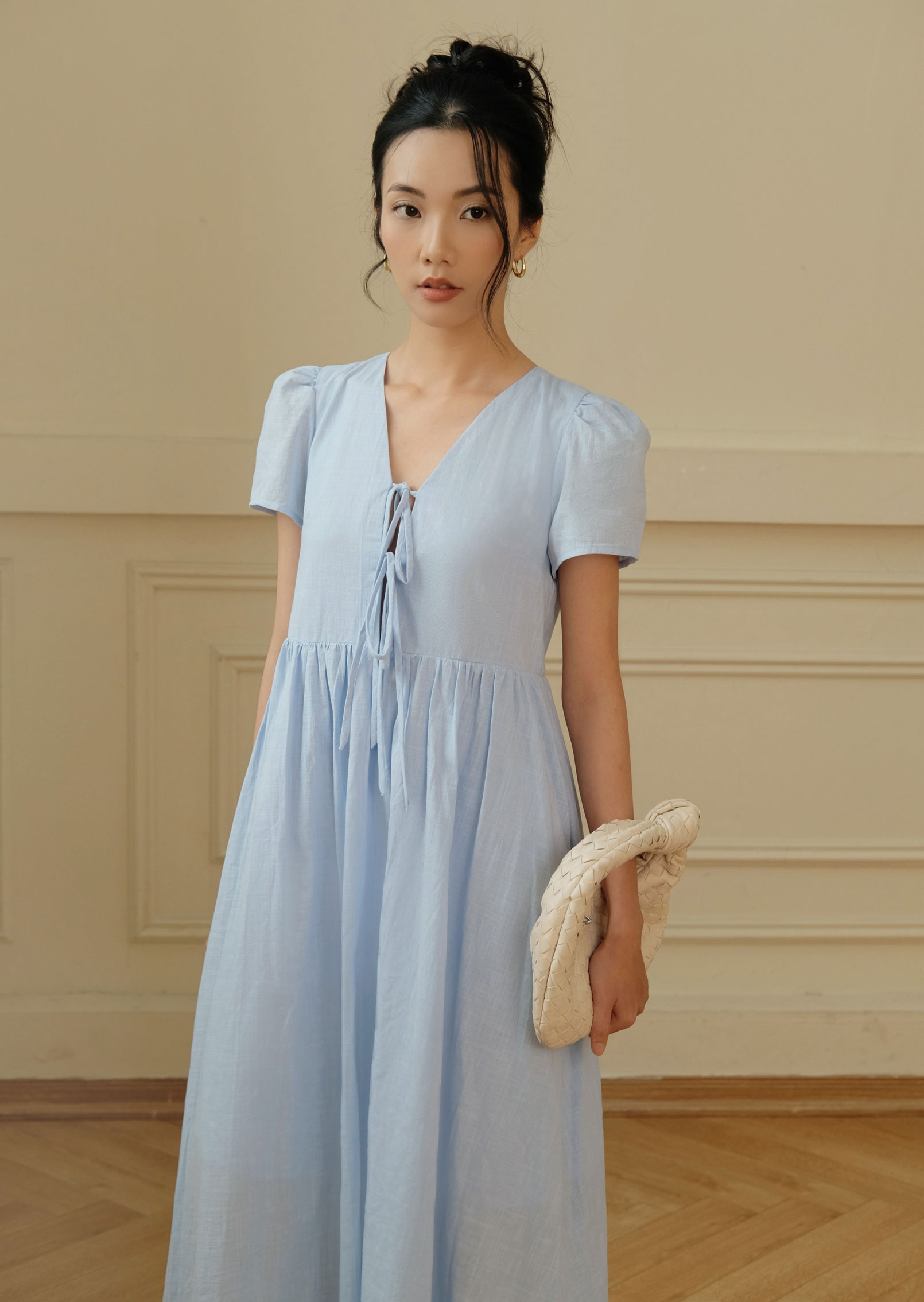 Alternative view of Lumi Midi Dress - Linen - Blue