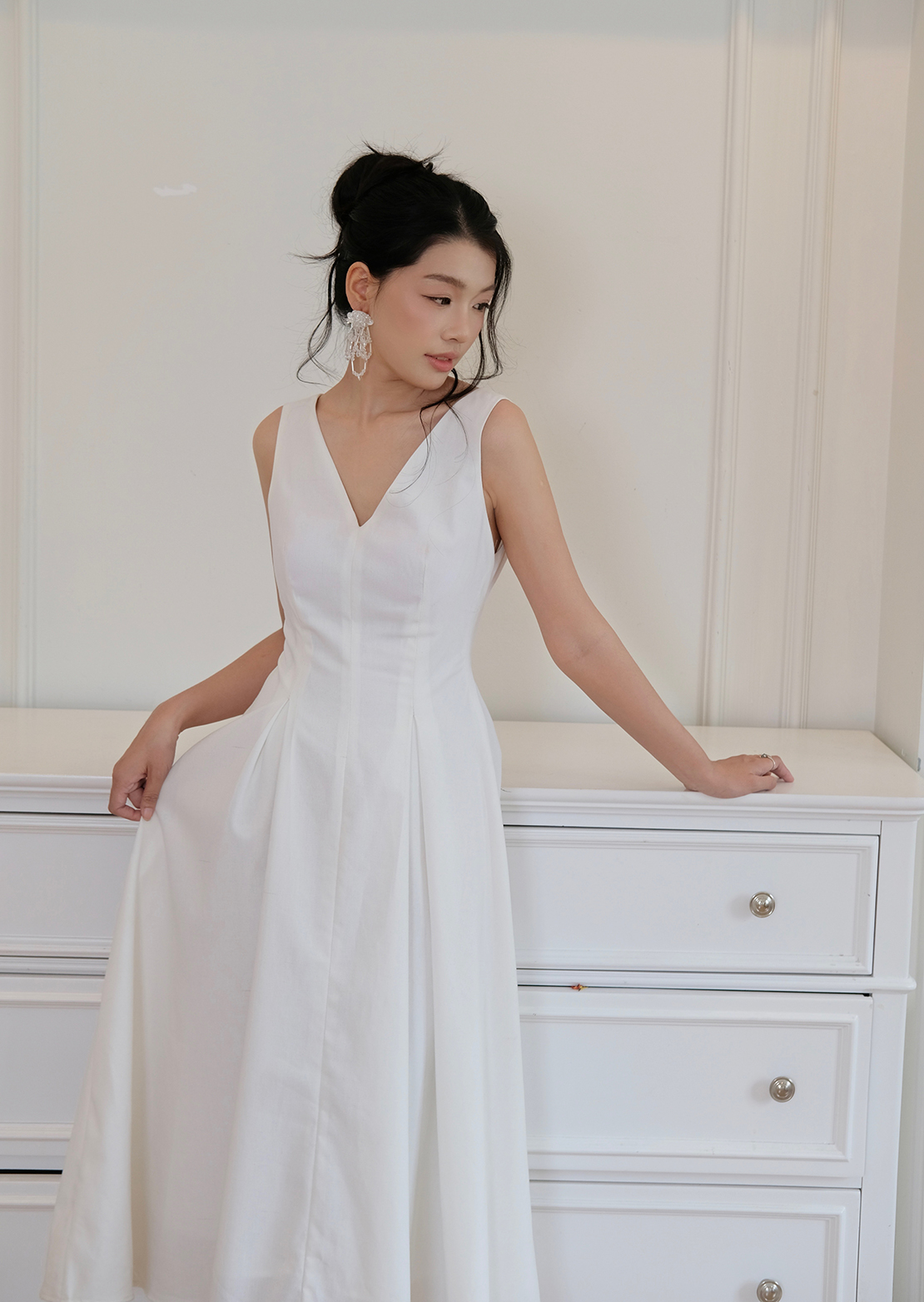 Alternative view of Adele Midi Dress - Linen - White